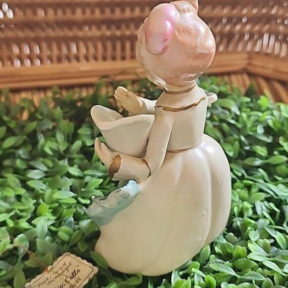 Vintage Napco Japan Miss Calla "Pearl Flower Of The Month Girl" August Figurine - Picture 9 of 16